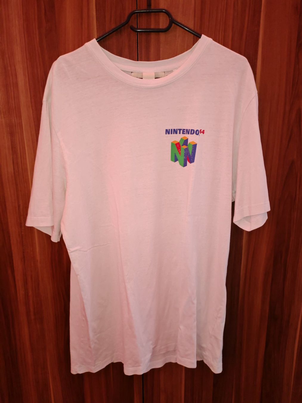 H&M T-shirt: Nintendo 64 T-Shirt – Usato da Thun venduto da Kankii