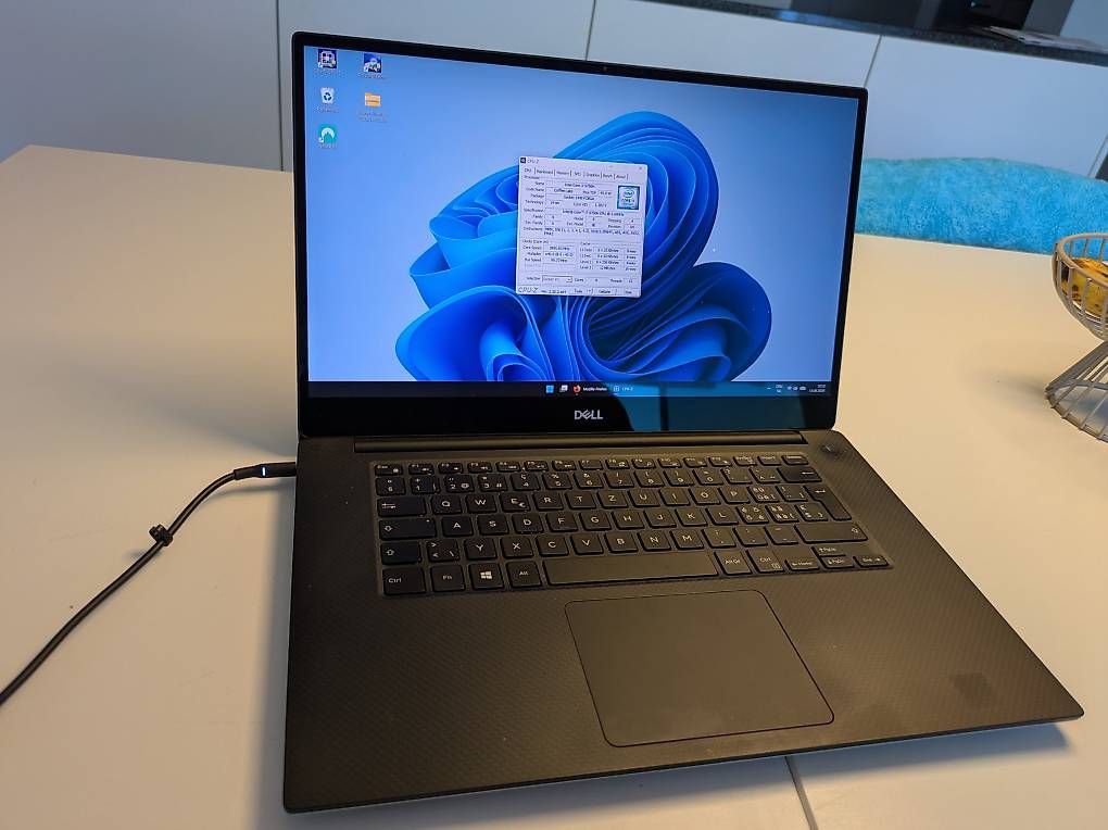 Dell Portables: Dell Precision Laptop Intel Core i7 9th Gen 32GB RAM – D'occasion à Wallenwil par MichaelW98