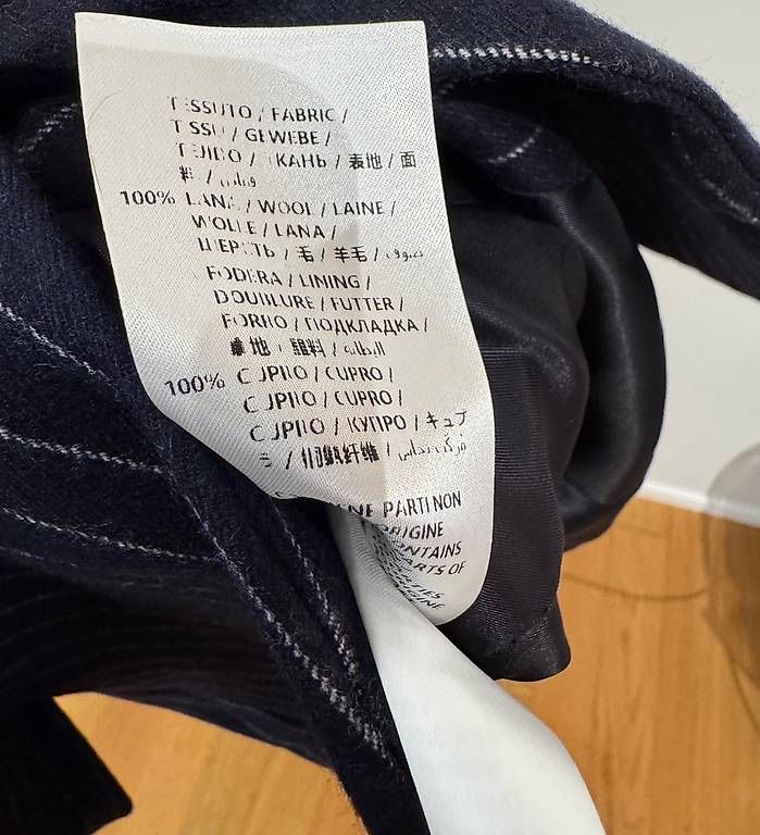 Alexander Mcqueen Giacche: ALEXANDER MCQUEEN BLAZER – Nuovo (secondo la descrizione) da Schwyz venduto da bofb 6