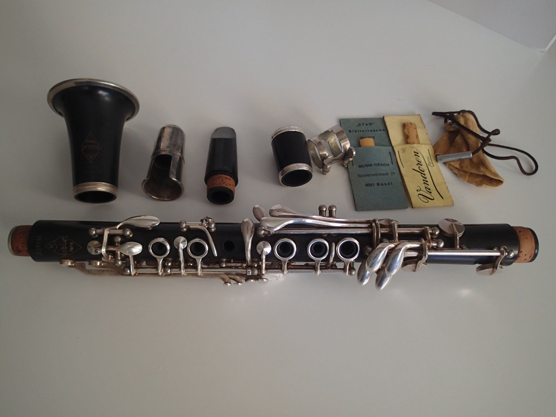 Strumenti musicali: NOBLET PARIS  Klarinette – Usato da Allschwil venduto da Salus17
