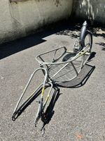 B-O-B Trailer Ibex with yellow dry bag