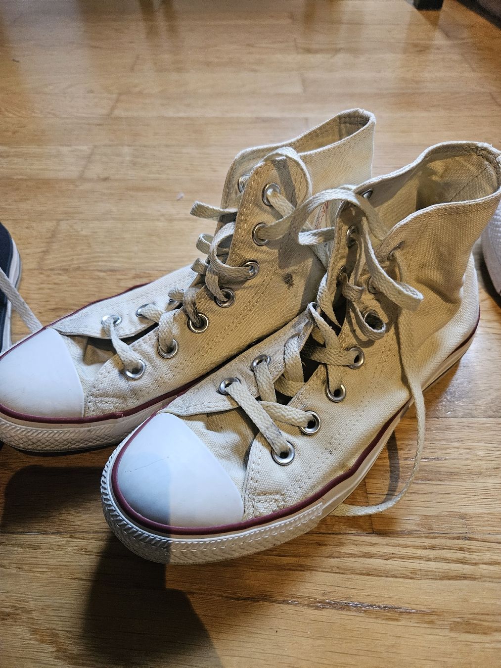 Scarpe da donna: Chuck All Star Converse, diverse Farben, Gr. 38 – Usato da Bern venduto da RCAG 5