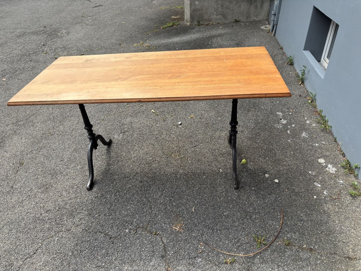 Horgen Glarus Tische: Horgen Glarus Beizentisch 150 x 70 cm – Gebraucht aus Bern von Permuda01