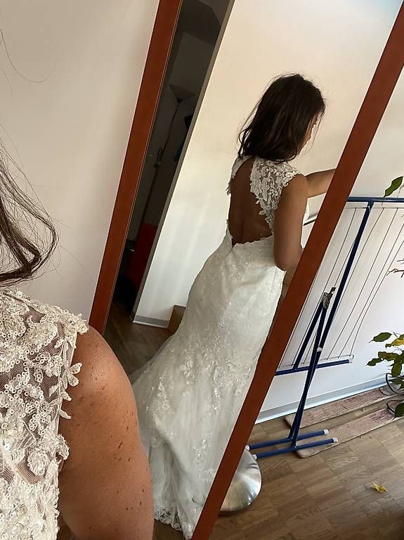 Kleider: Hochzeit Kleid in Top Zustand  – Gebraucht aus Zürich von sabrina.22 1