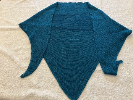 Handgestrickter Dreieck-LUXUS-Schal/Halstuch aus Seide NEU