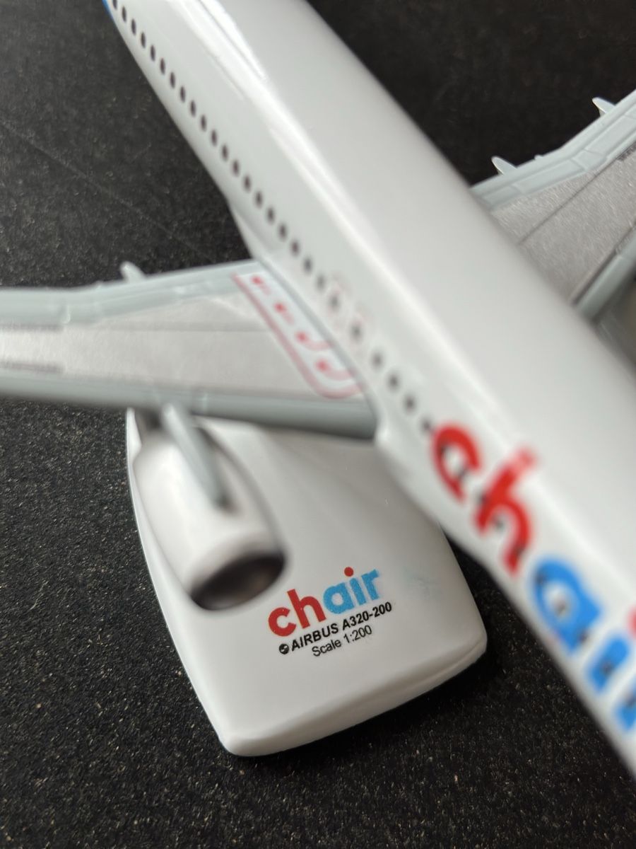 Kit di modellismo & Modellini statici: Airbus A320 Modell 1:200 Chair – Nuovo e nell'imballaggio originale da Solothurn venduto da Gnaraloo 3