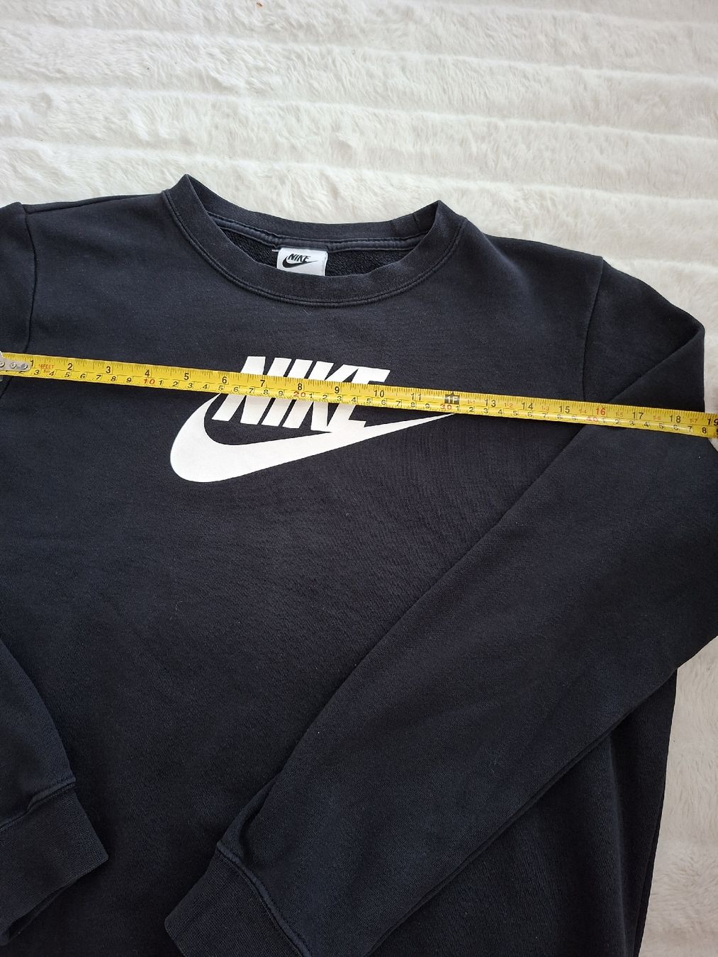 Nike Maglioni & Felpe: Pull Nike noir, taille femme – Usato da Renens VD venduto da ser_j2fn 5