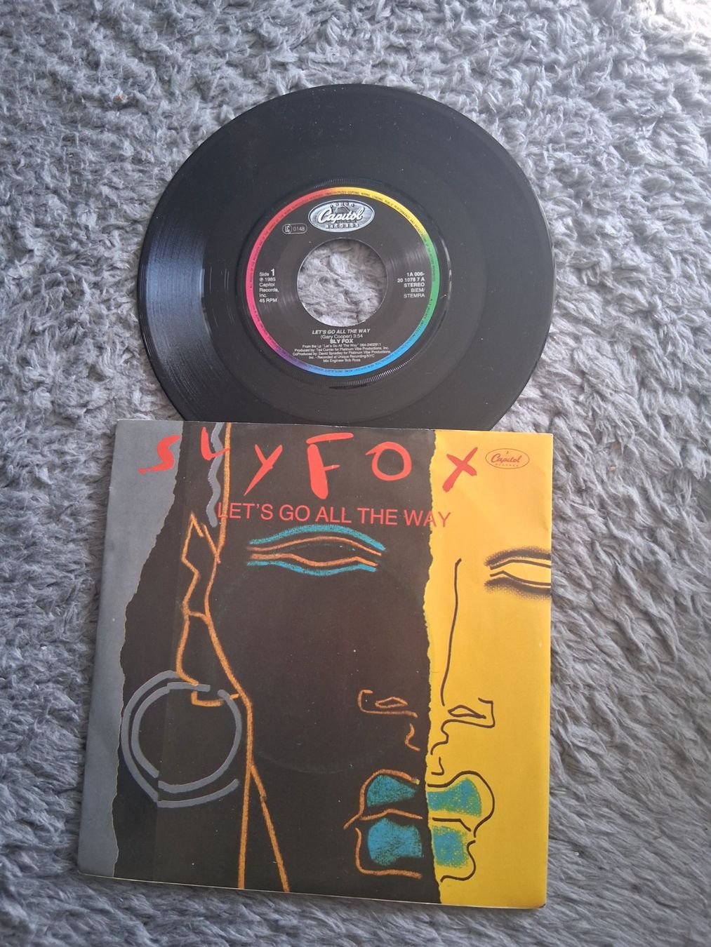 Dischi in vinile: SLY FOX      LET'S GO ALL THE WAY     7NER SINGLE – Usato da Wetzikon ZH venduto da Ramones01