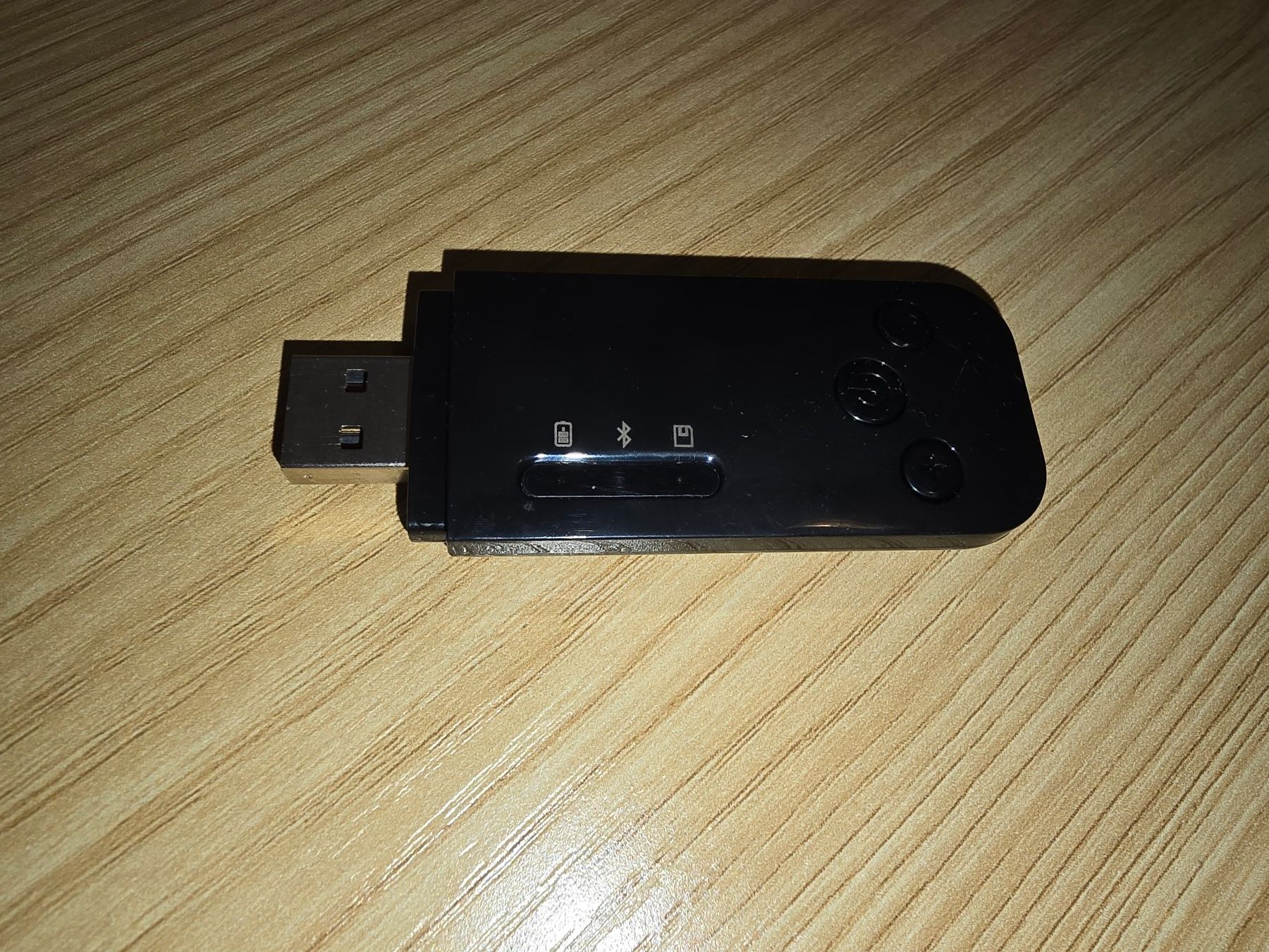 Laufwerke & Adapter: Bluetooth Audio Adapter D90 gebraucht funktionsfähig – Gebraucht aus Zollikofen von Forest_Corner_40 3