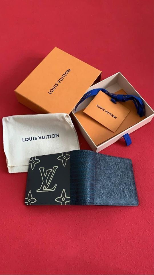 Portafogli: Virgil Abloh Louis Vuitton Multiple Wallet LIMITED PATCHWORK – Usato da Liestal venduto da jorge0000 1