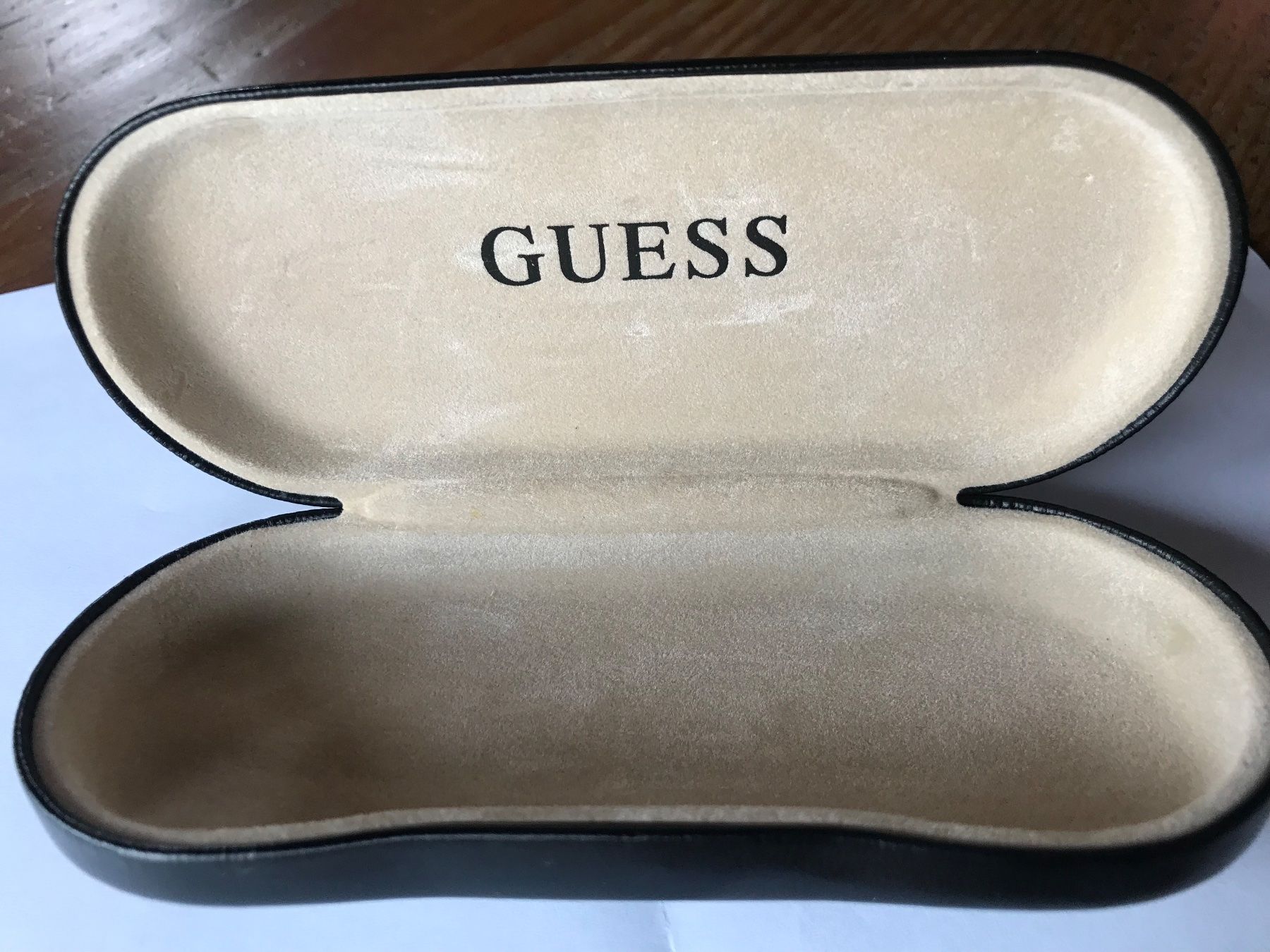 Occhiali & Lenti: Guess – Usato da Delémont venduto da vcx