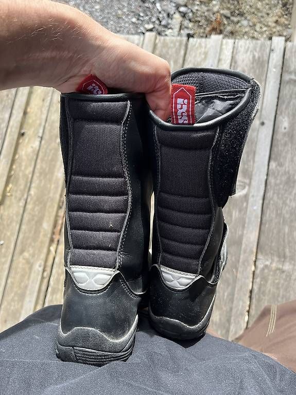 Scarpe da uomo: Motorradschuhe – Usato da Schönried venduto da BigBlockV8 1