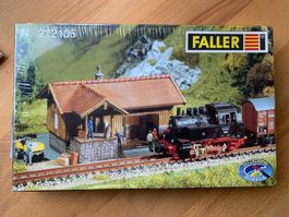 Haltepunkt Gebäude von Faller 212105