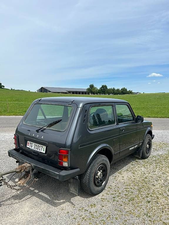 Automobili: Lada TAIGA 4x4  – Usato da Wallenwil venduto da clmasime 3