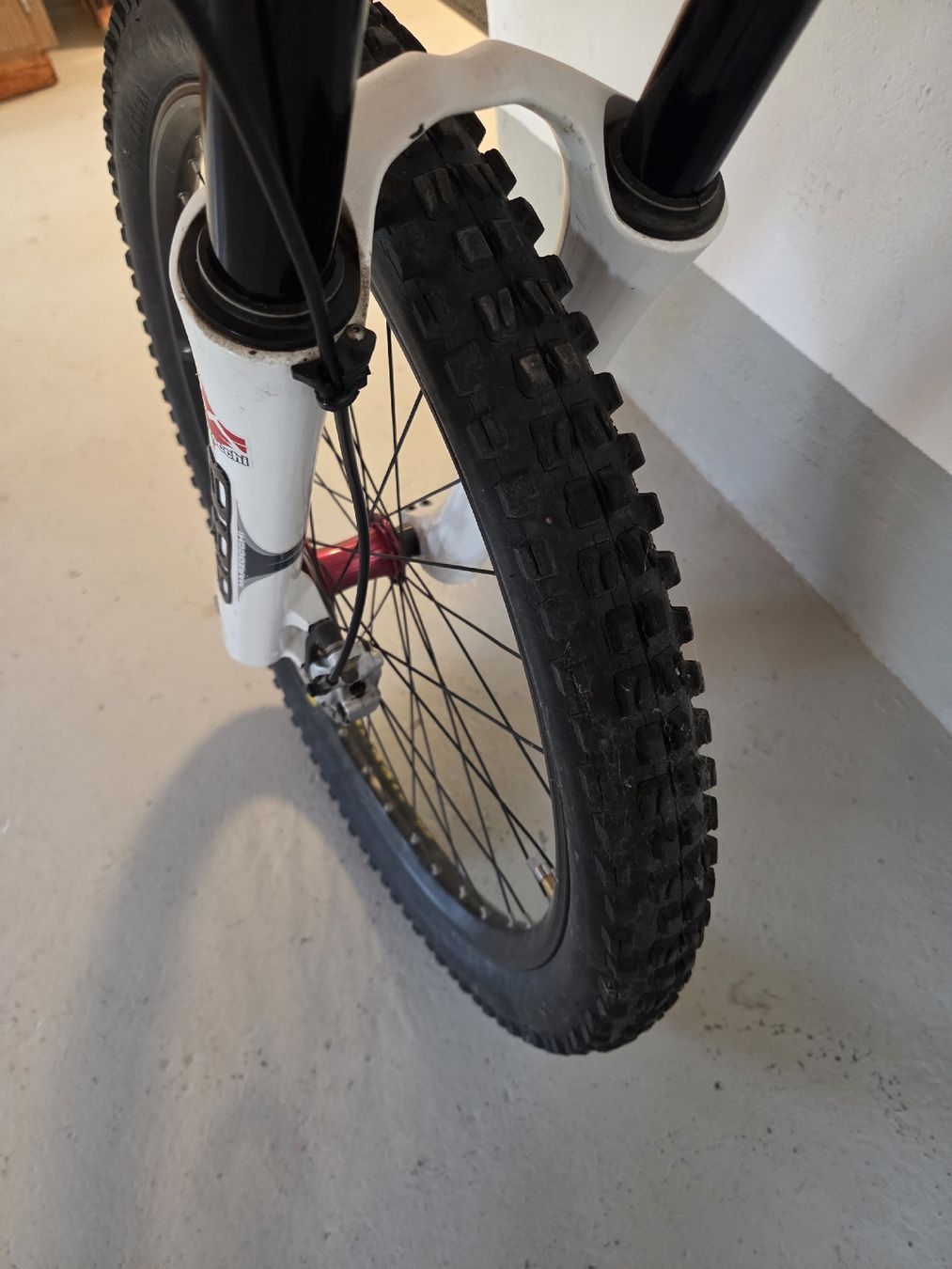 Specialized Biciclette: Specialized Big Hit 3 Velo – Usato da Domat/Ems venduto da orko 3