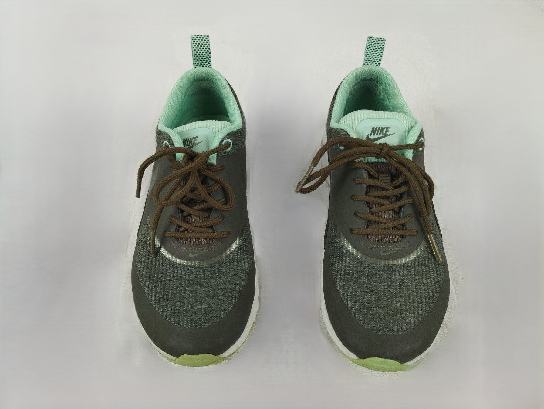 Nike Scarpe da donna: NIKE Air Max Thea Gr.37½ – Usato da Schübelbach venduto da Restwert_Schubelbach 1