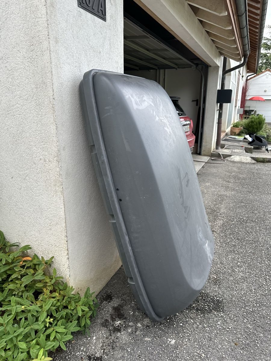 Box da tetto: Coffre de toit, bon état.  – Usato da Gy venduto da espace2003 2