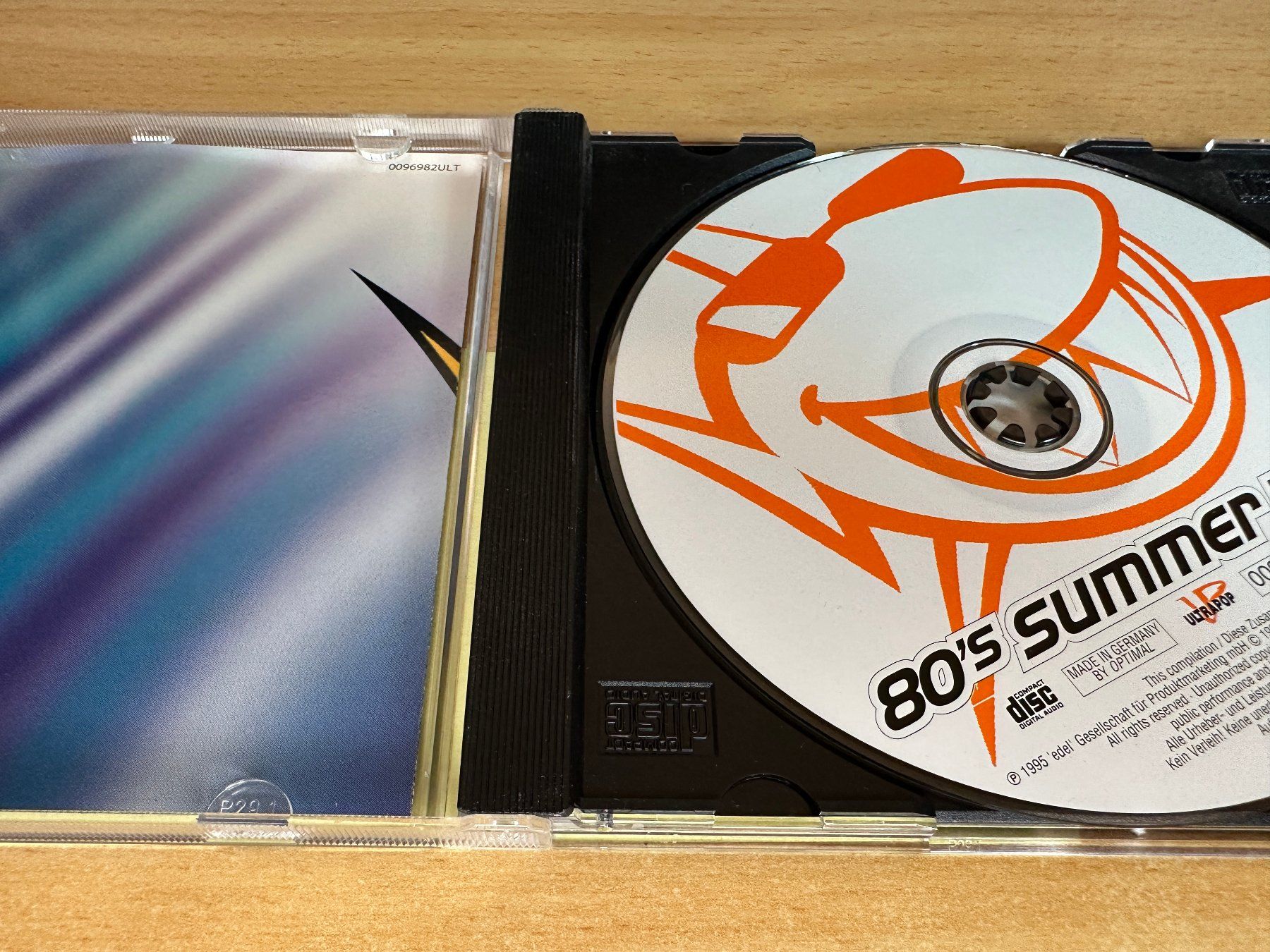 CD: Various – 80's Summer Wave – Usato da Rikon im Tösstal venduto da Alpenmutz 2