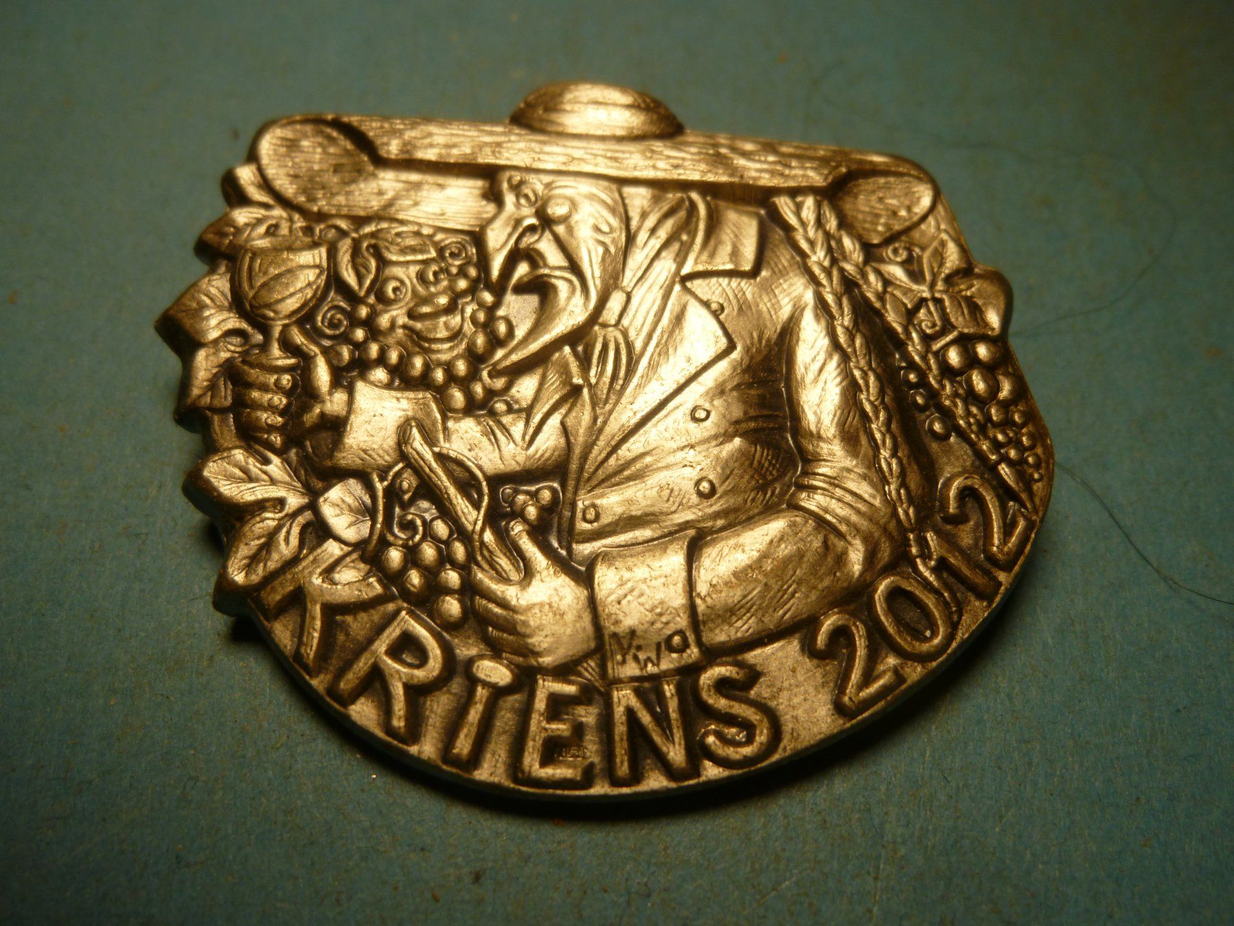 Placchette & Badge: KRIENS 2012 SILBER – Usato da Ried (Muotathal) venduto da Mandarin02