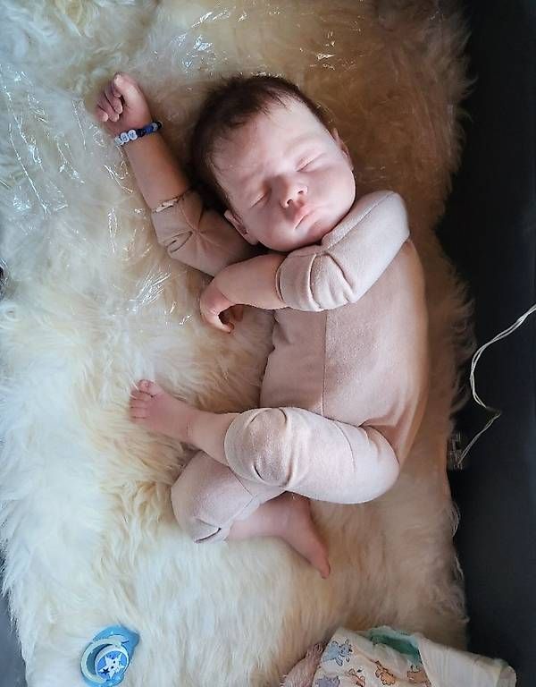 Reborn Bambole: Teilsilikonbaby Oskar von M. Gebhardt – Usato da Reigoldswil venduto da Gigelino 1