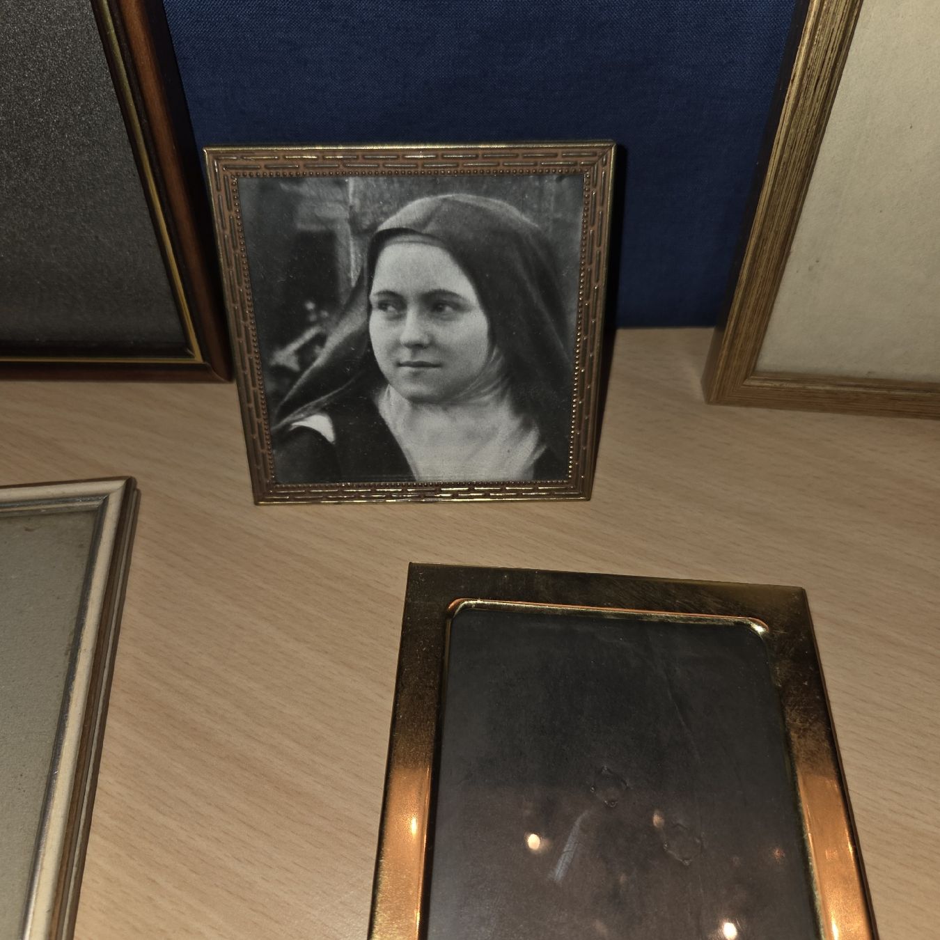 Cornici: Diverse Bilderrahmen-Sammlung, verschiedene Stile! – Usato da Kriens venduto da gra_fhn7 5