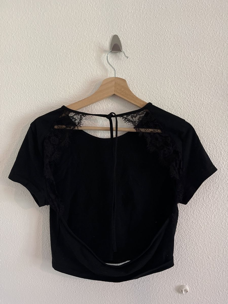 Shein Top: Haut noir dos nu – Usato da Martigny venduto da mar_p55z 1