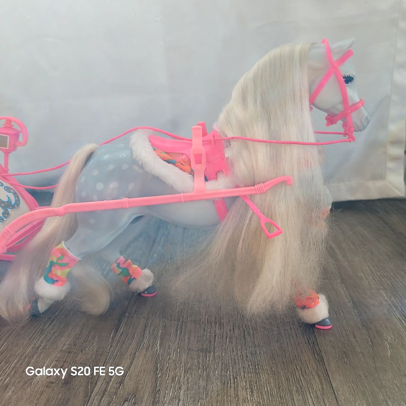 Jouets: Barbie Pferd Blizzard mit Kutsche/Schlitten – D'occasion à Niederbuchsiten par klengyel 6