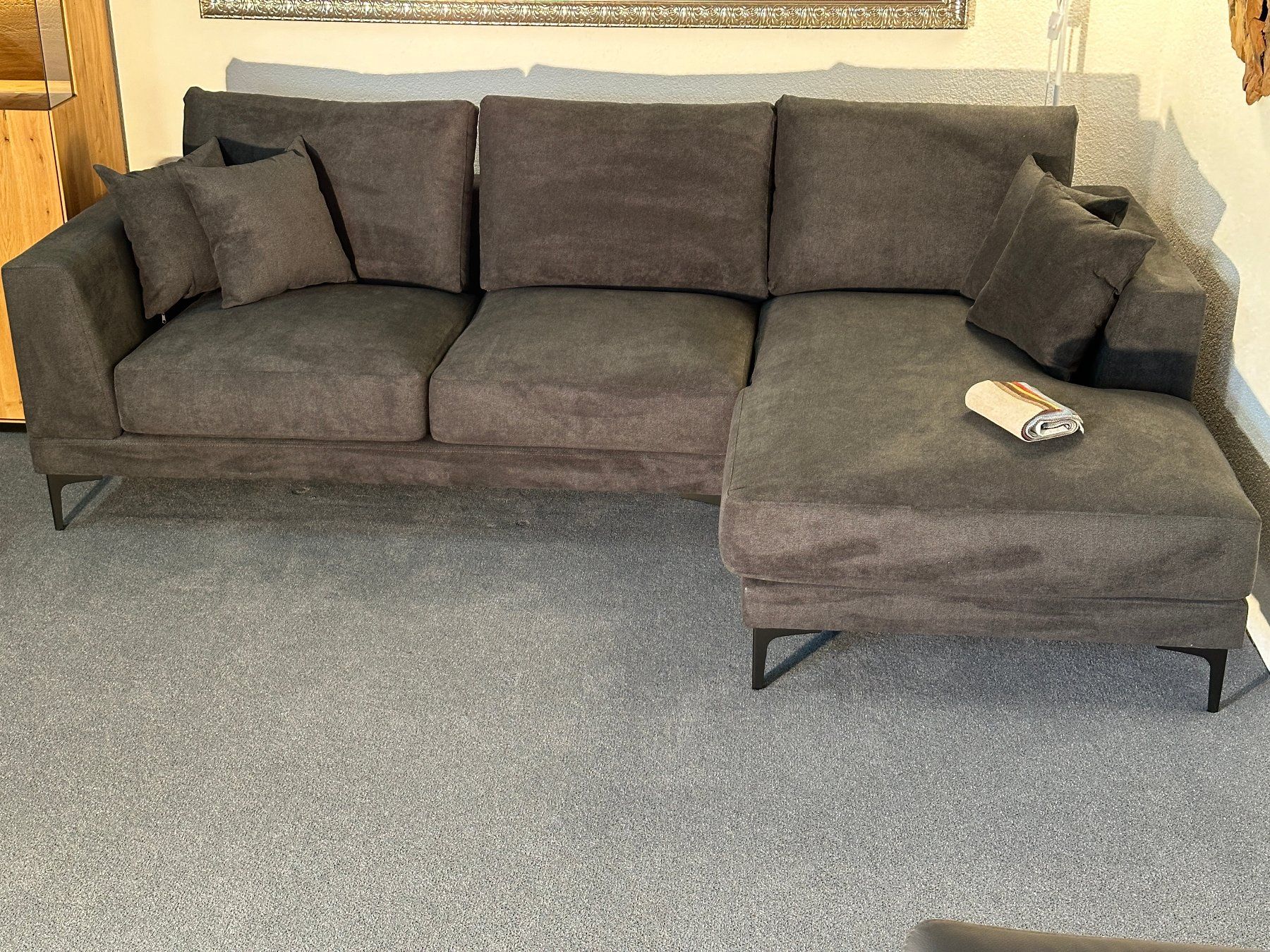 Sofas: Sofa GINO Stoff Aston schwarz 258 x 184 cm – Neu und originalverpackt aus Unterentfelden von moebelrufli 4