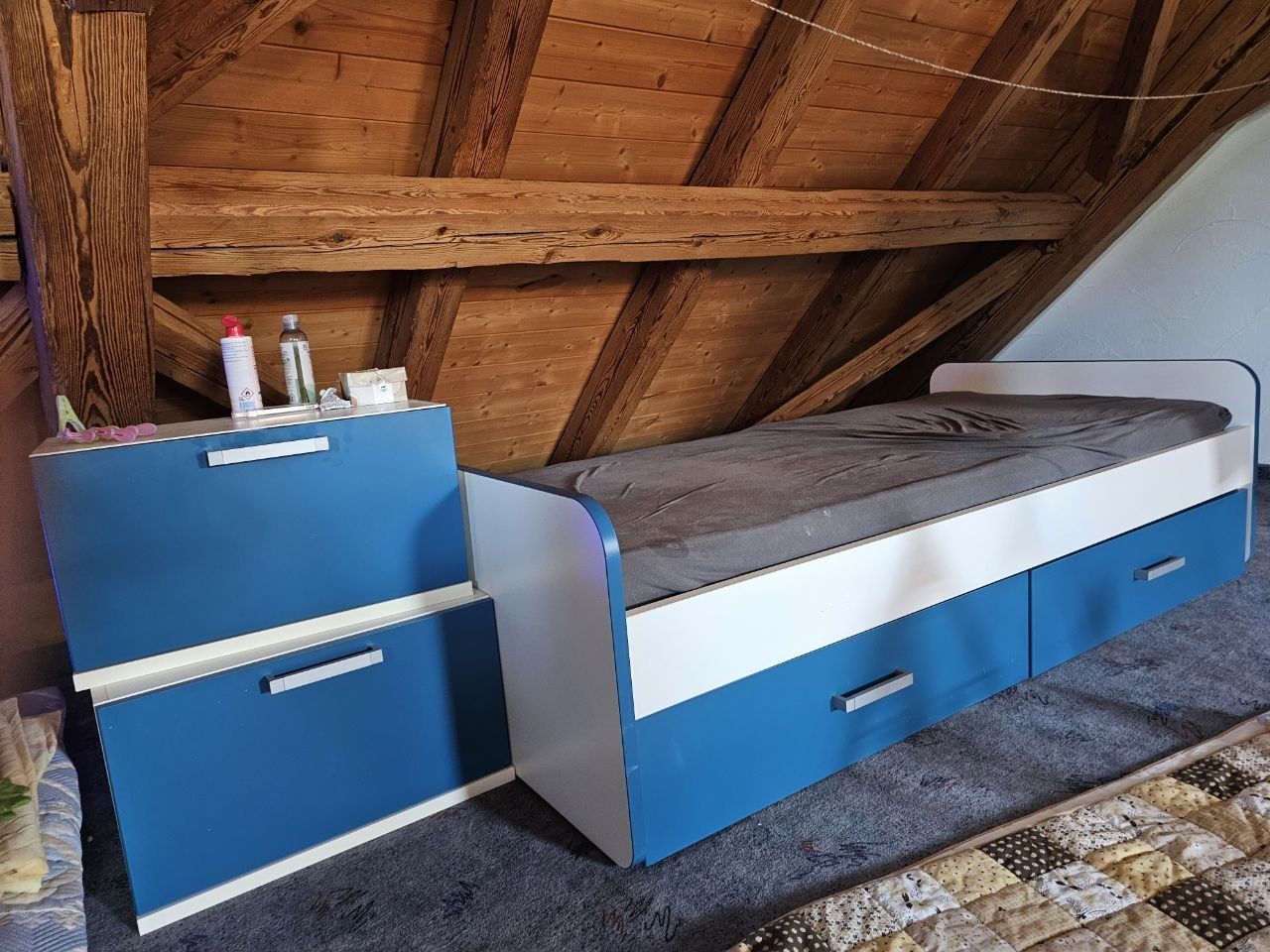 Ikea Letti: Bett mit Matratze und 2 Nachttische – Usato da Seuzach venduto da hwulf 1