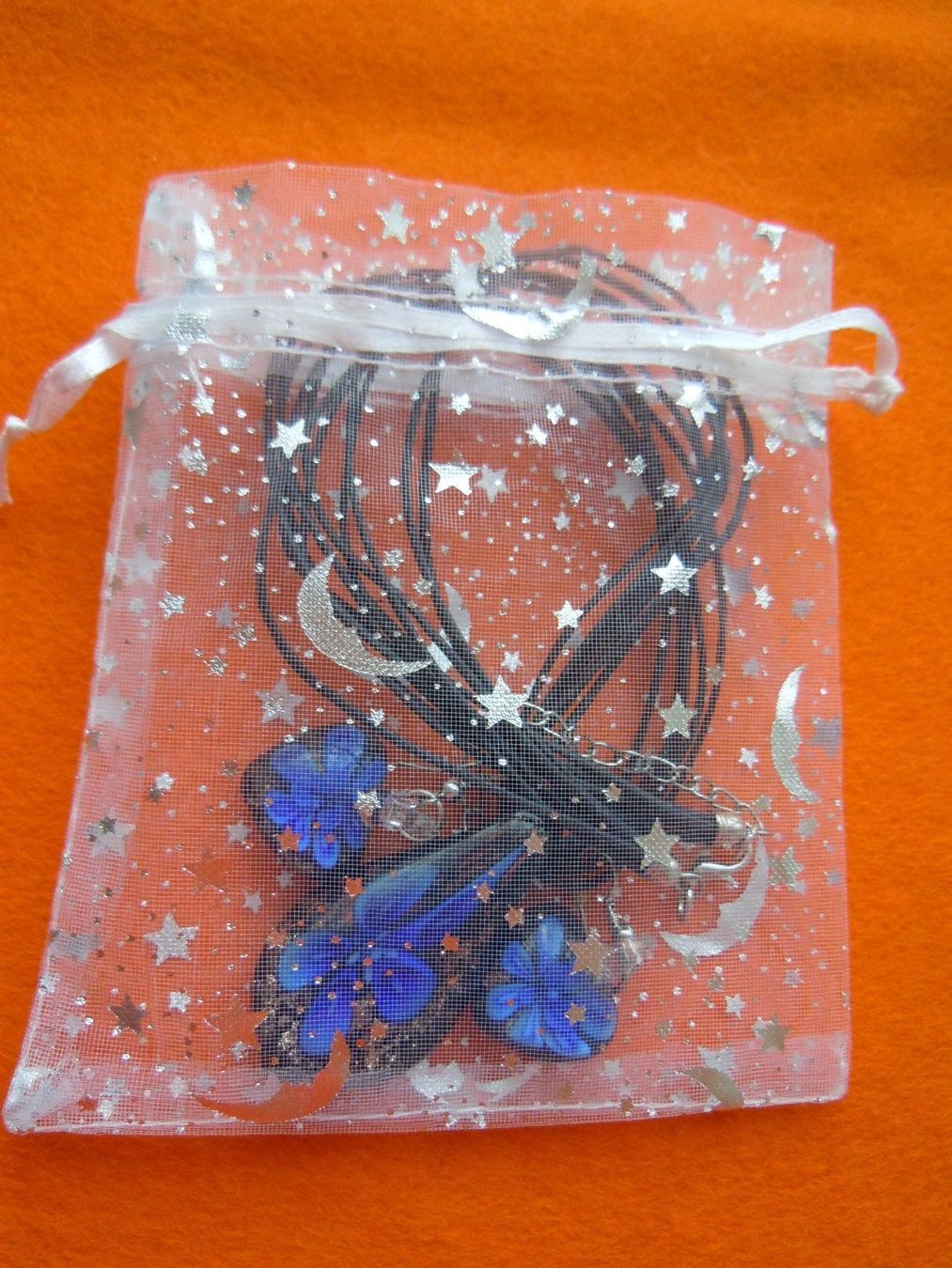 Sonstiger Schmuck: Schmuck Anhänger mit Ohrhänger – Neu und originalverpackt aus Luzern von Baumli1 5