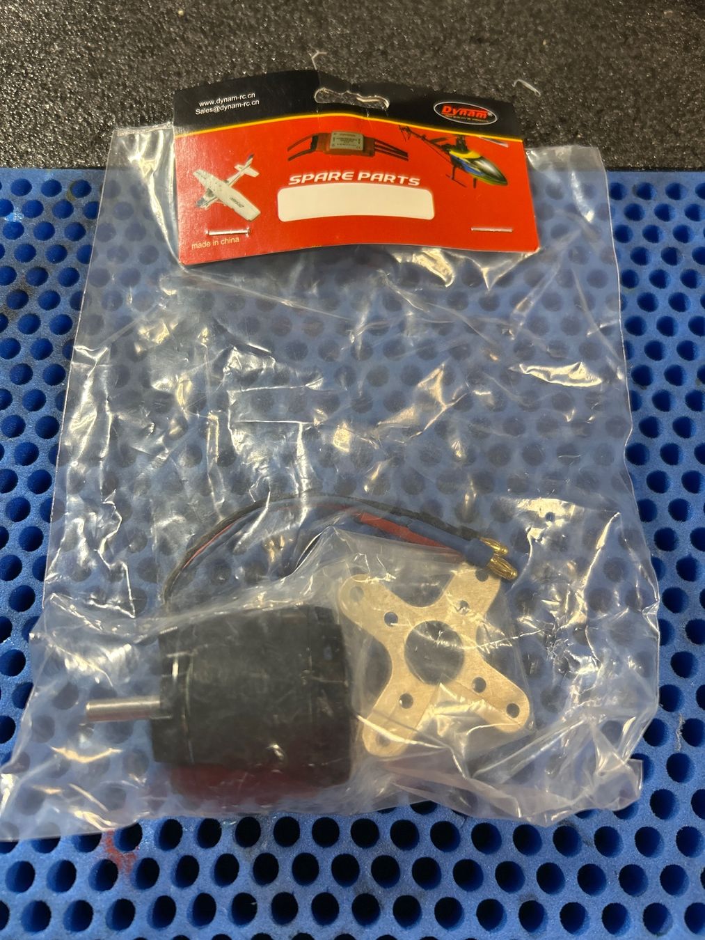 Motori: Dynam BM3720A KV600 Brushless Motor – Nuovo e nell'imballaggio originale da Torricella venduto da SwissTCGCard