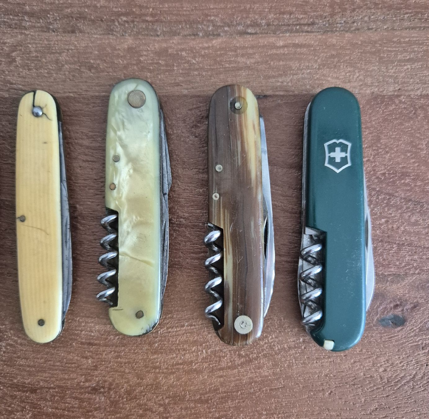 Couteaux de poche: Lot 11 Sammler-Taschenmesser – D'occasion à Zürich par Dalema13 7