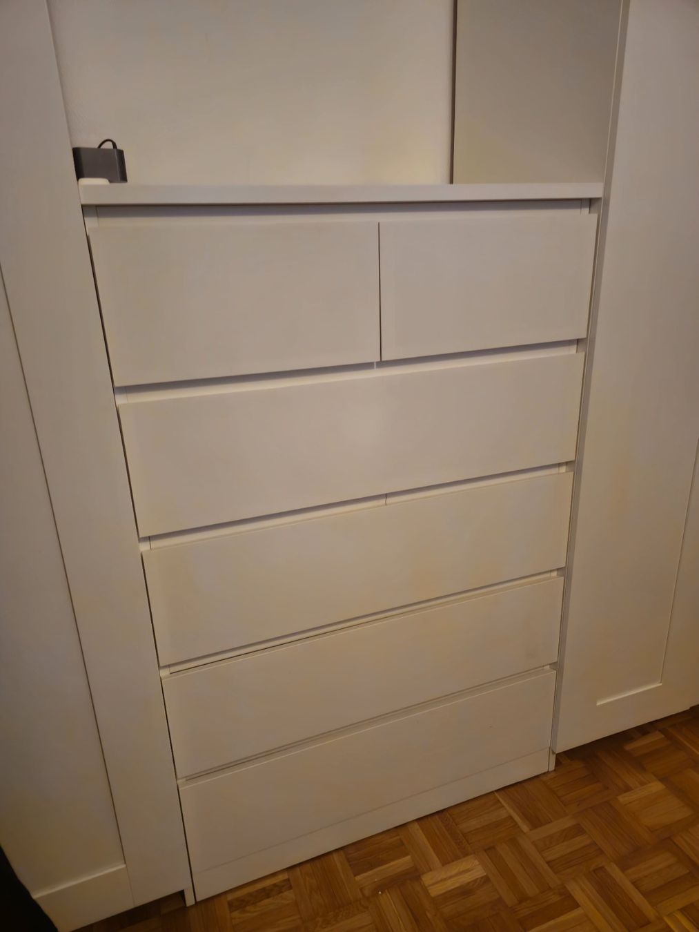 Ikea Cassettiere: IKEA MALM KOMMODE MIT 6 SCHUBLADEN – Usato da St. Gallen venduto da Cat_s