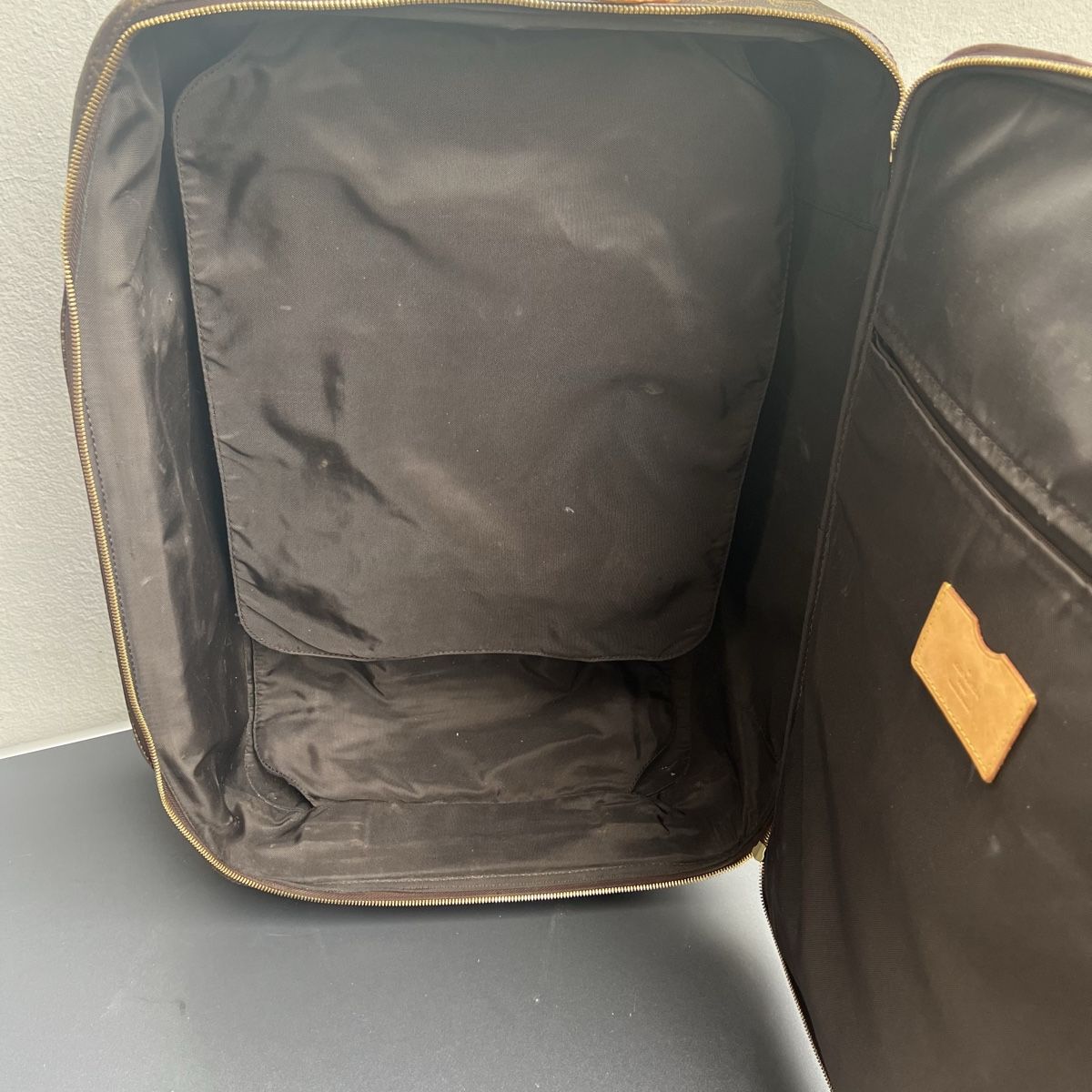 Louis Vuitton Valises de voyage: Louis Vuitton Handgepäck Koffer  – D'occasion à Wil SG par Cristiano02062017 1