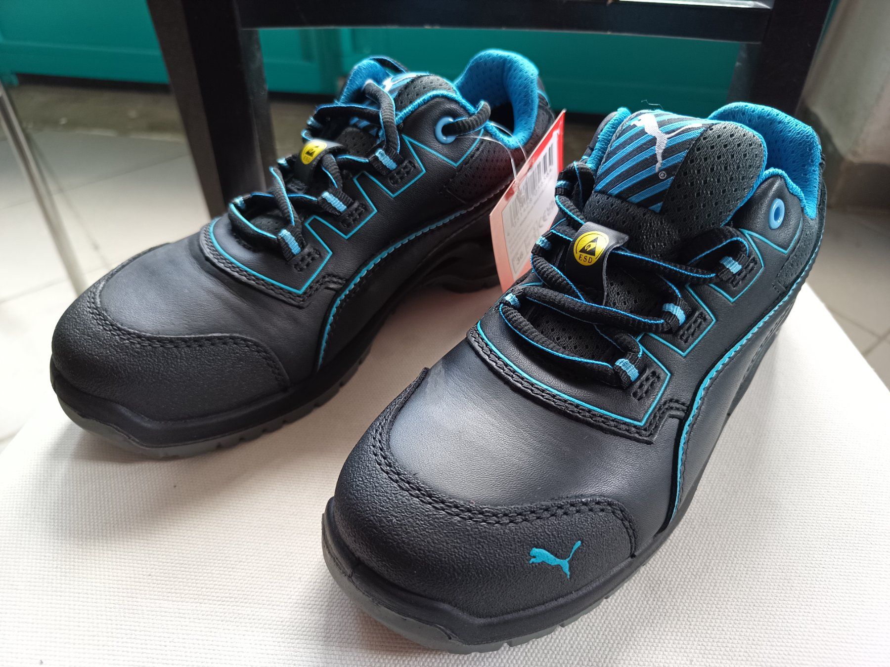Puma Scarpe da uomo: Puma Sicherheitsschuhe S3 ESD SRC 36 – Nuovo e nell'imballaggio originale da Oberegg venduto da 19franzi94 2