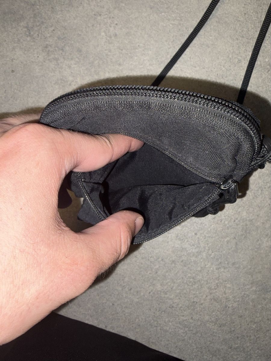 Supreme Sacs: Supreme Umhängetasche – D'occasion à Sursee par cheffe05 3