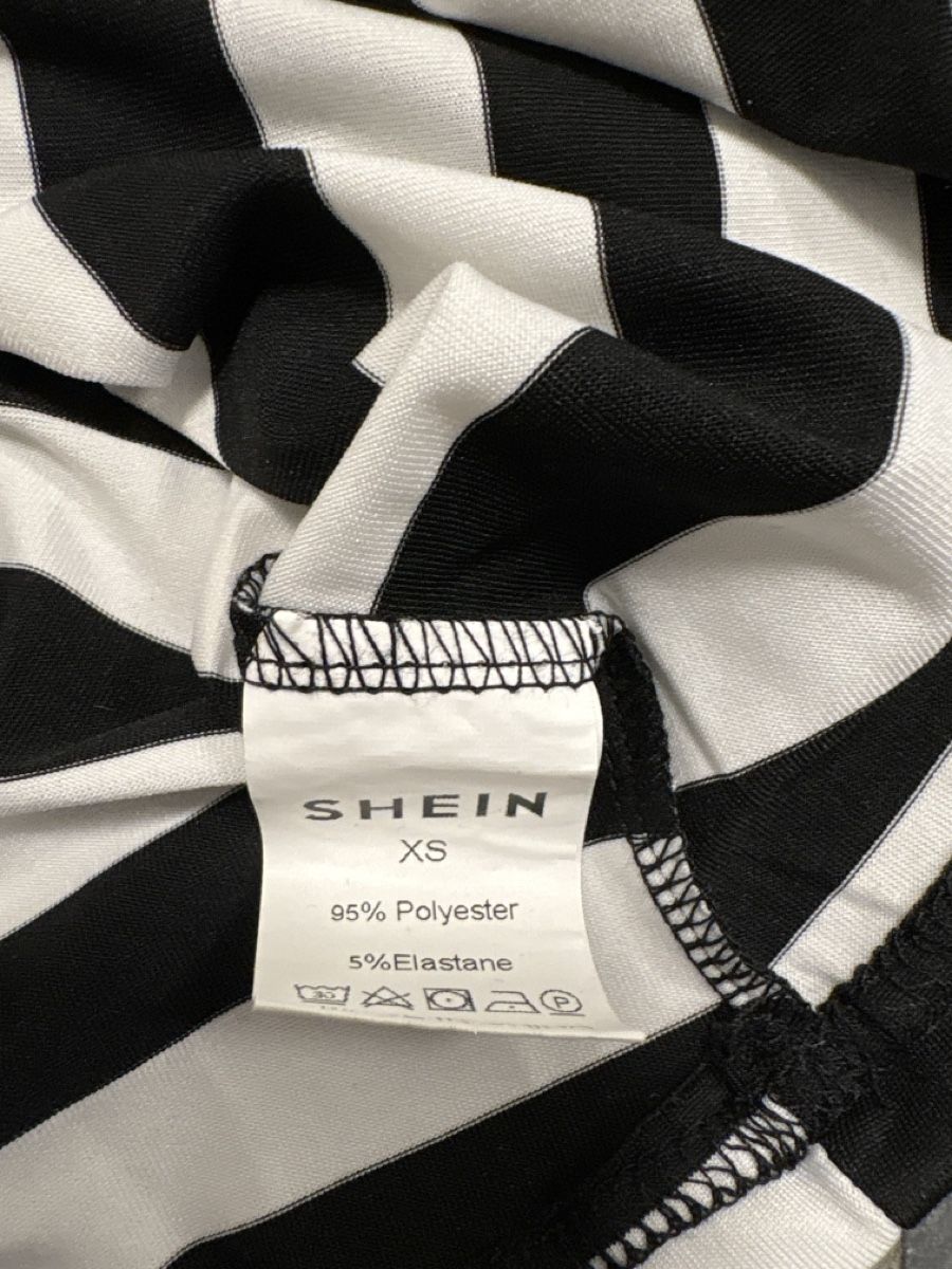 Shein Top: Shein Top XS – Nuovo (secondo la descrizione) da Rümlang venduto da svent 2