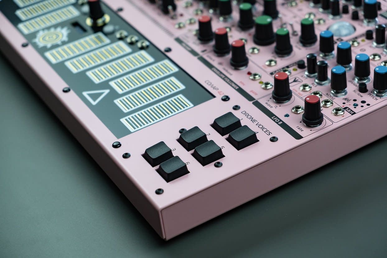Musikinstrumente: Synthesizer SOLAR 42F Pink – Gebraucht aus Geuensee von Suisse.21 1