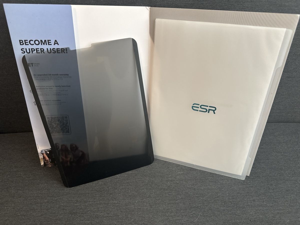 Tablettes PC: ESR Magnetic Screen Protector neu mit Garantie – Neuf (Voir description) à Koblenz par Joshua_M 3