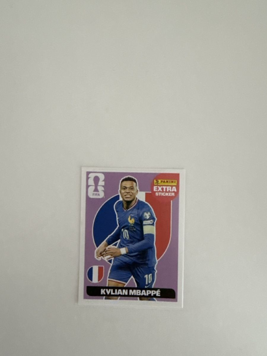 Panini Cartes à collectionner: Mbappe extra sticker regular – Neuf avec emballage d'origine à Maienfeld par and_g6ts