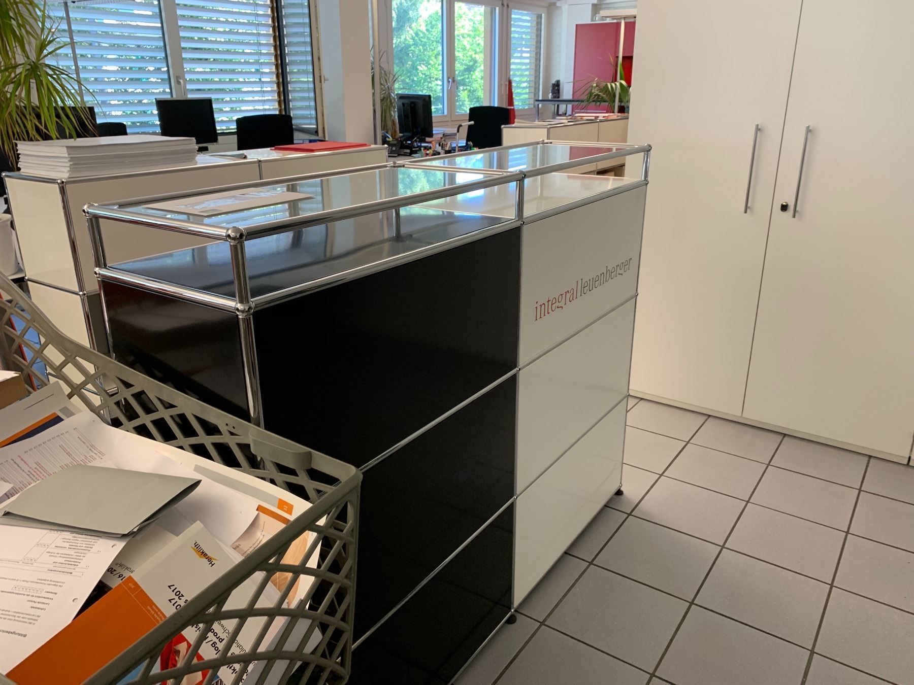 USM Scaffali: Usm Highboard  Lieferung gratis – Usato da Thun venduto da usmlieferung 1