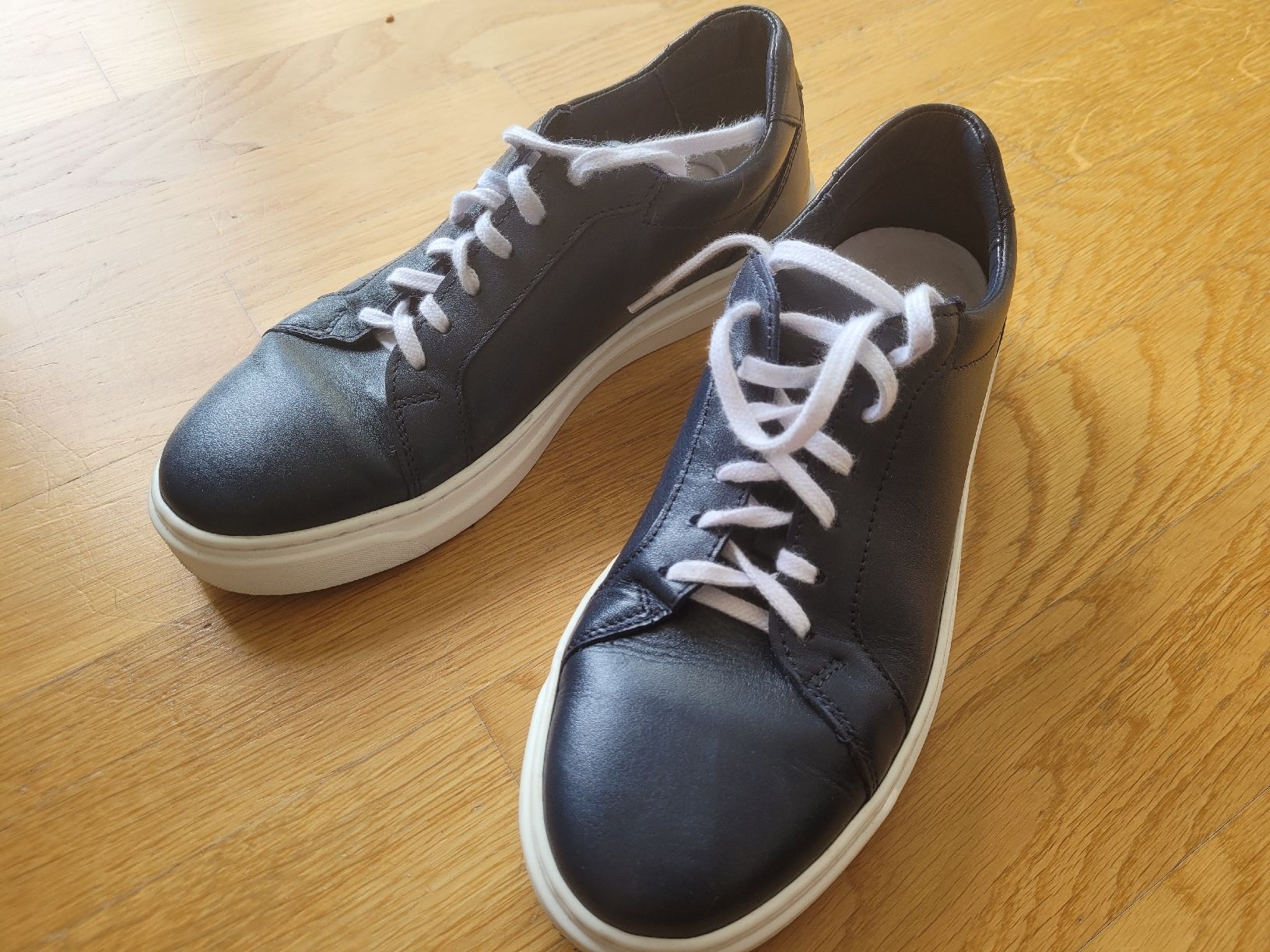 Scarpe da uomo: Sneakers gr. 38 – Usato da Winkel venduto da Madziacz 3