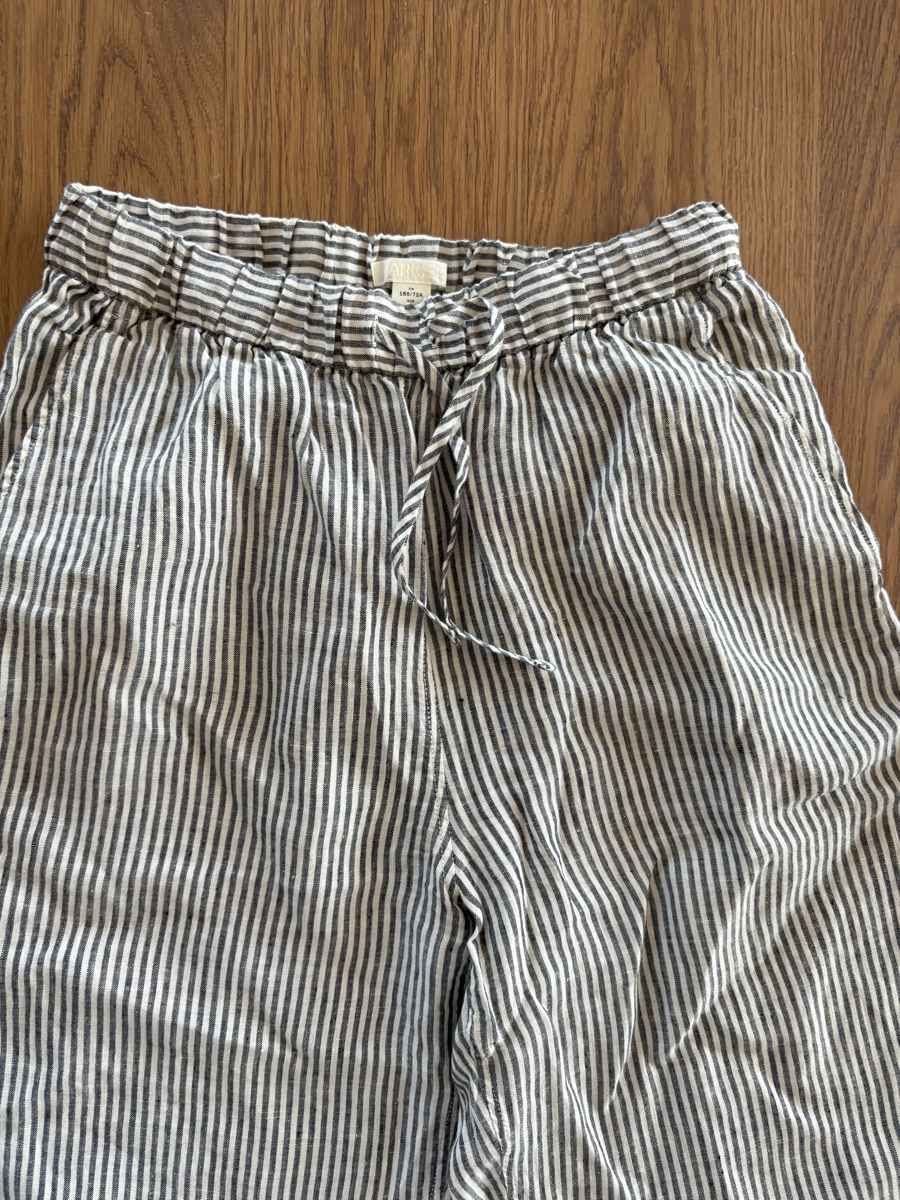 Arket Hosen: Arket gestreifte Leinenhose / Small – Gebraucht aus Zug von bia_v6gf