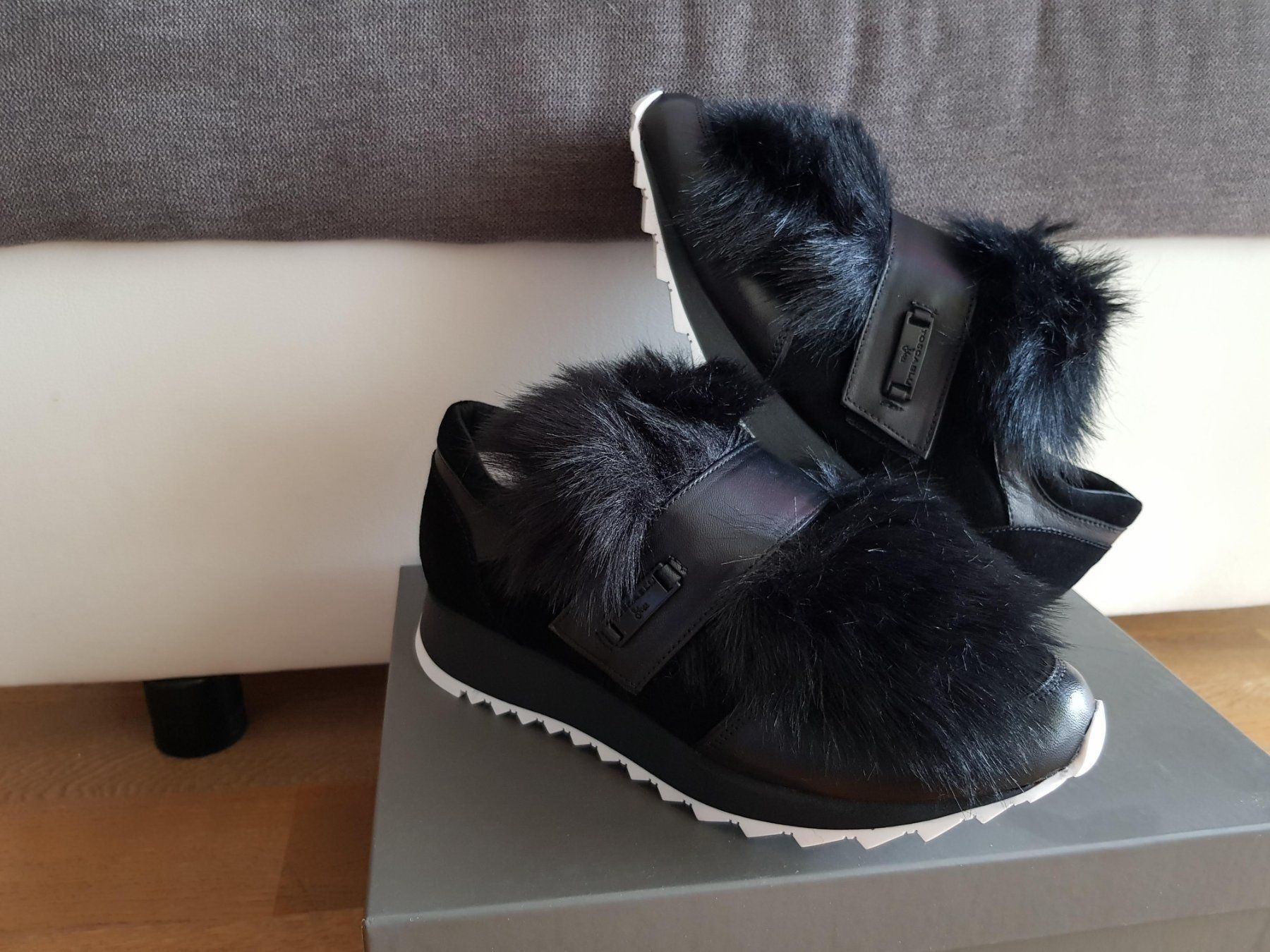 Chaussures femmes: Tosca Blu Leder Sneaker Gr.38 – Neuf avec emballage d'origine à Reinach AG par innamac 3