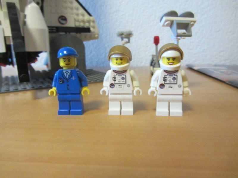 Lego Kit di costruzioni: LEGO Sculptures 10231 " Shuttle Expedition " – Usato da Kreuzlingen venduto da Han-Solo-68 3