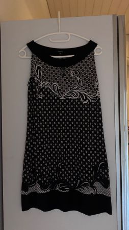Damenkleid von Comma schwarz weiss gemustert Grösse 38