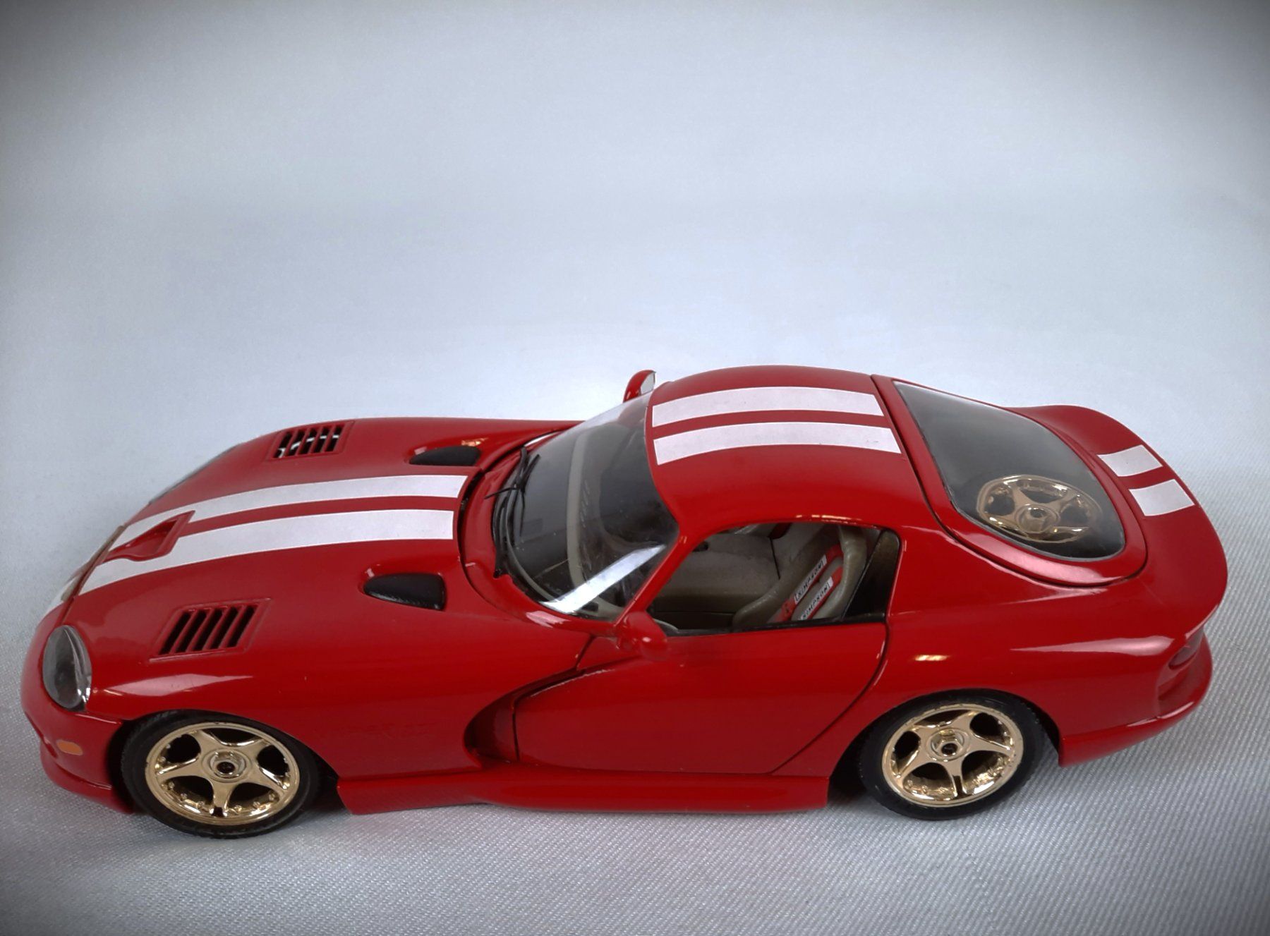 Bburago Modellini d'auto: Modellauto BBURAGO VIPER GTS DODGE 1/18 – Usato da Beinwil am See venduto da Restwert_Beinwil 7