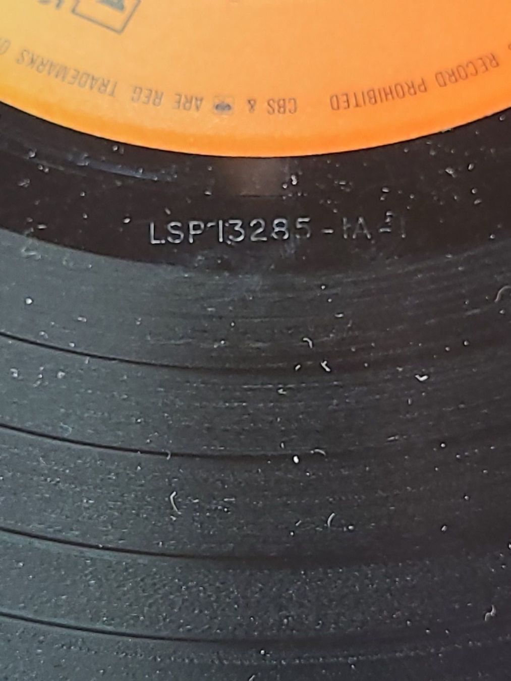 Schallplatten: Vinyle CBS 20 Top-Hits 1966-1976 – Gebraucht aus la Chaux-de-Fonds von Lampe 3