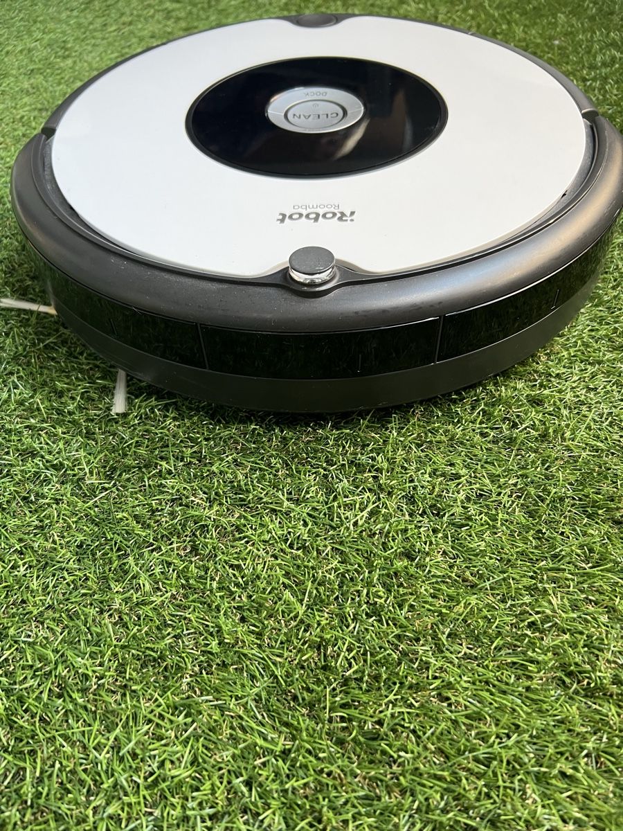 Irobot Staubsauger & Zubehör: iRobot Roomba 605 Roboterstaubsauger – Gebraucht aus Chur von ZATO 1