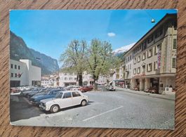 Faido, Hauptort Leventina, Autos, vor Eröffnung des Tunnels